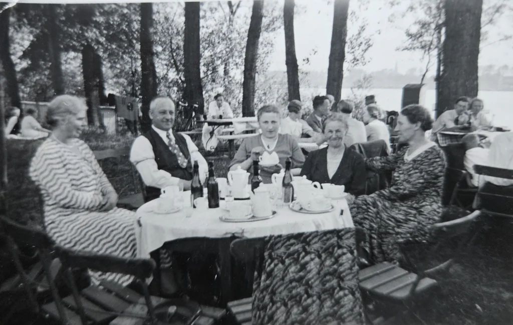 Bier-Kaffee-Wirtschaft